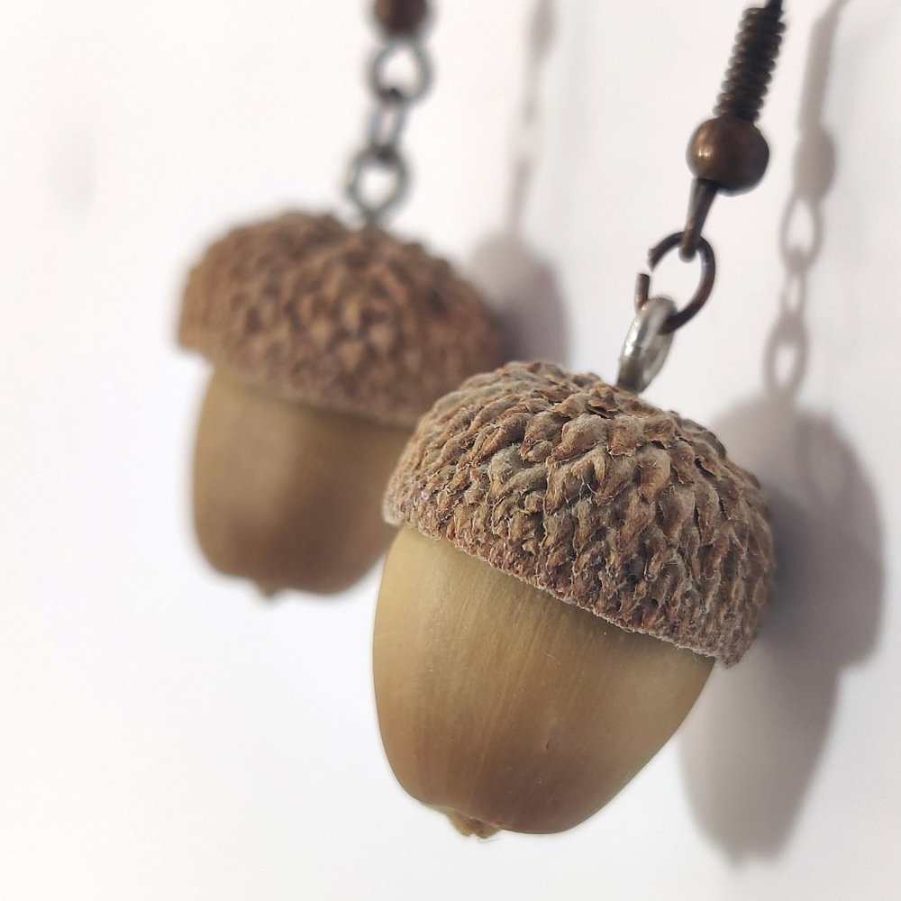 Handmade Acorn Earrings, Fall Style!